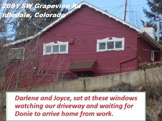 ih38-darlene-and-joyce-wait-for-donie-to-arrive.jpg